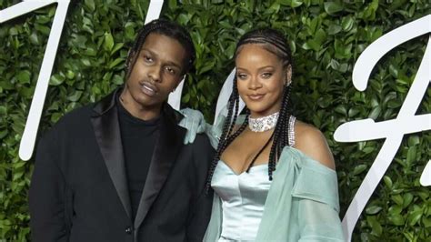 rihanna contributions to society|rihanna et son mari.
